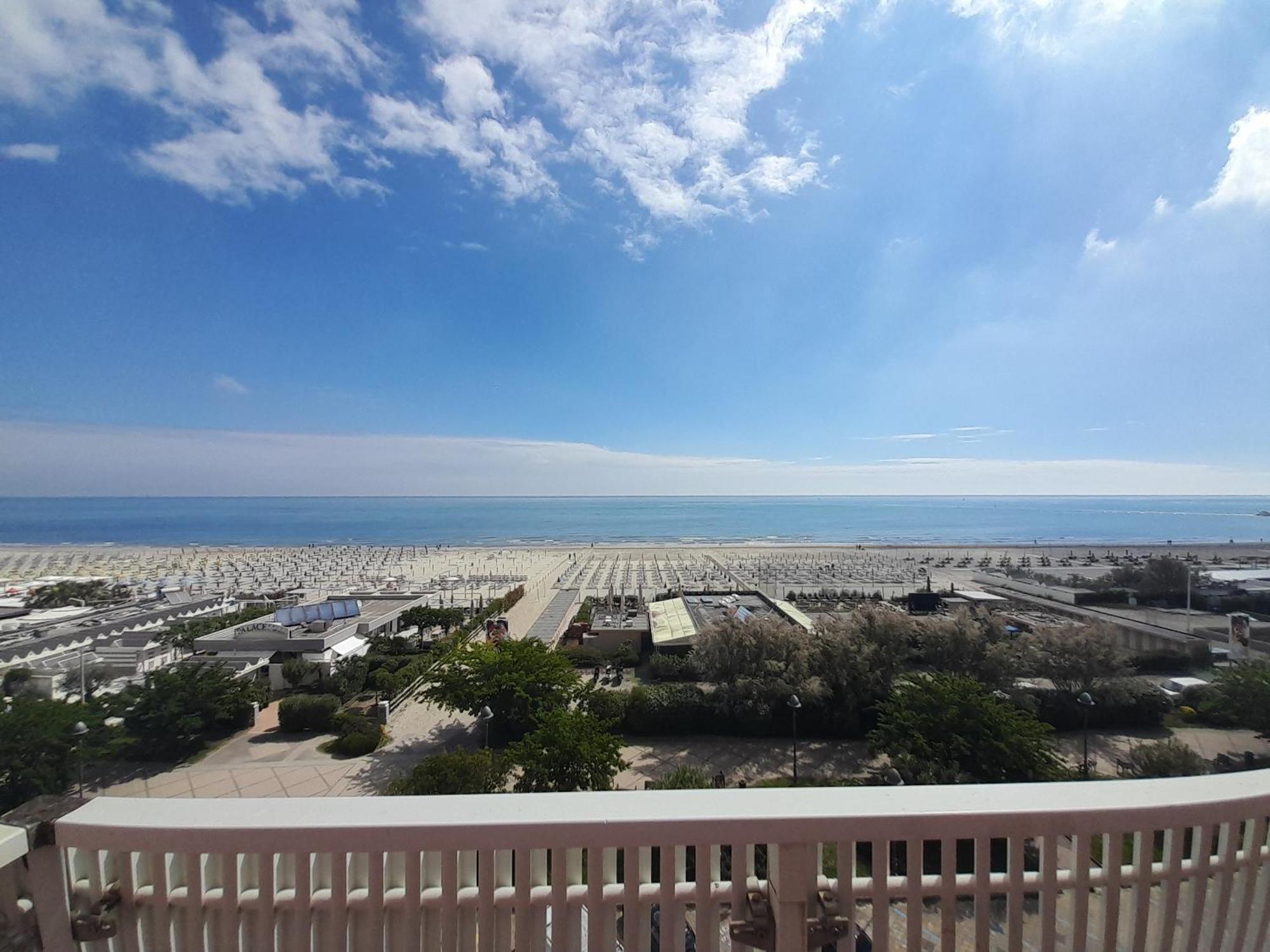 Hotel Delfino Морской Милан Экстерьер фото