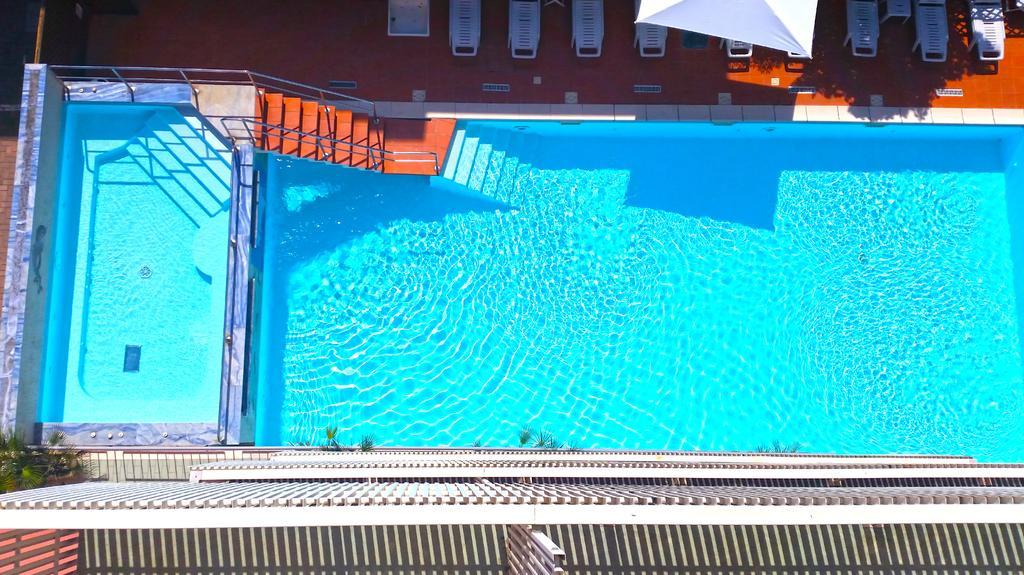 Hotel Delfino Морской Милан Экстерьер фото