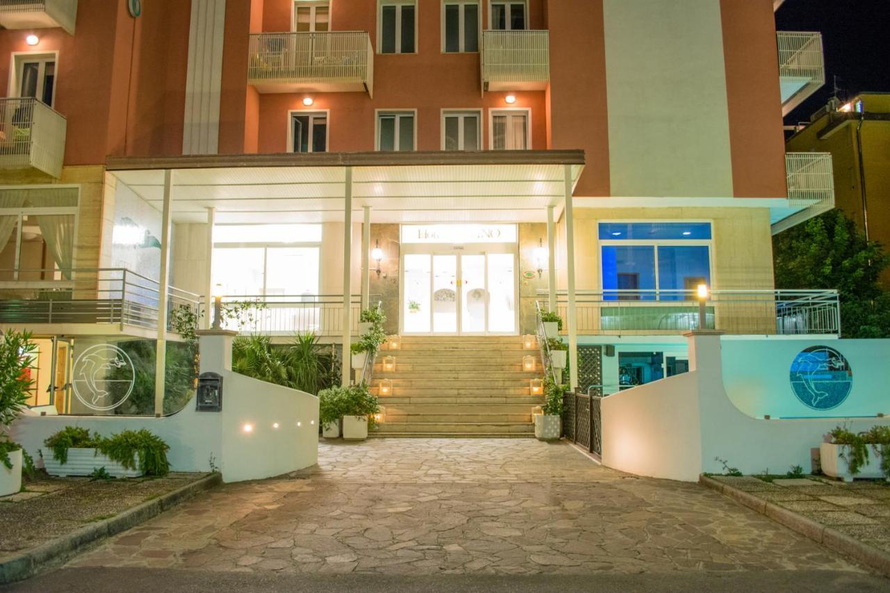Hotel Delfino Морской Милан Экстерьер фото